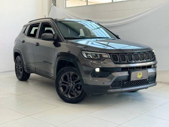JEEP COMPASS 1.3 T270 TURBO FLEX LONGITUDE AT6